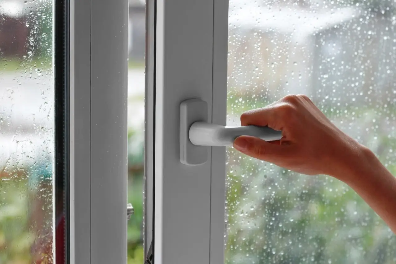 Come pulire porte e stipiti senza lasciare delle macchie Immagine selezionata