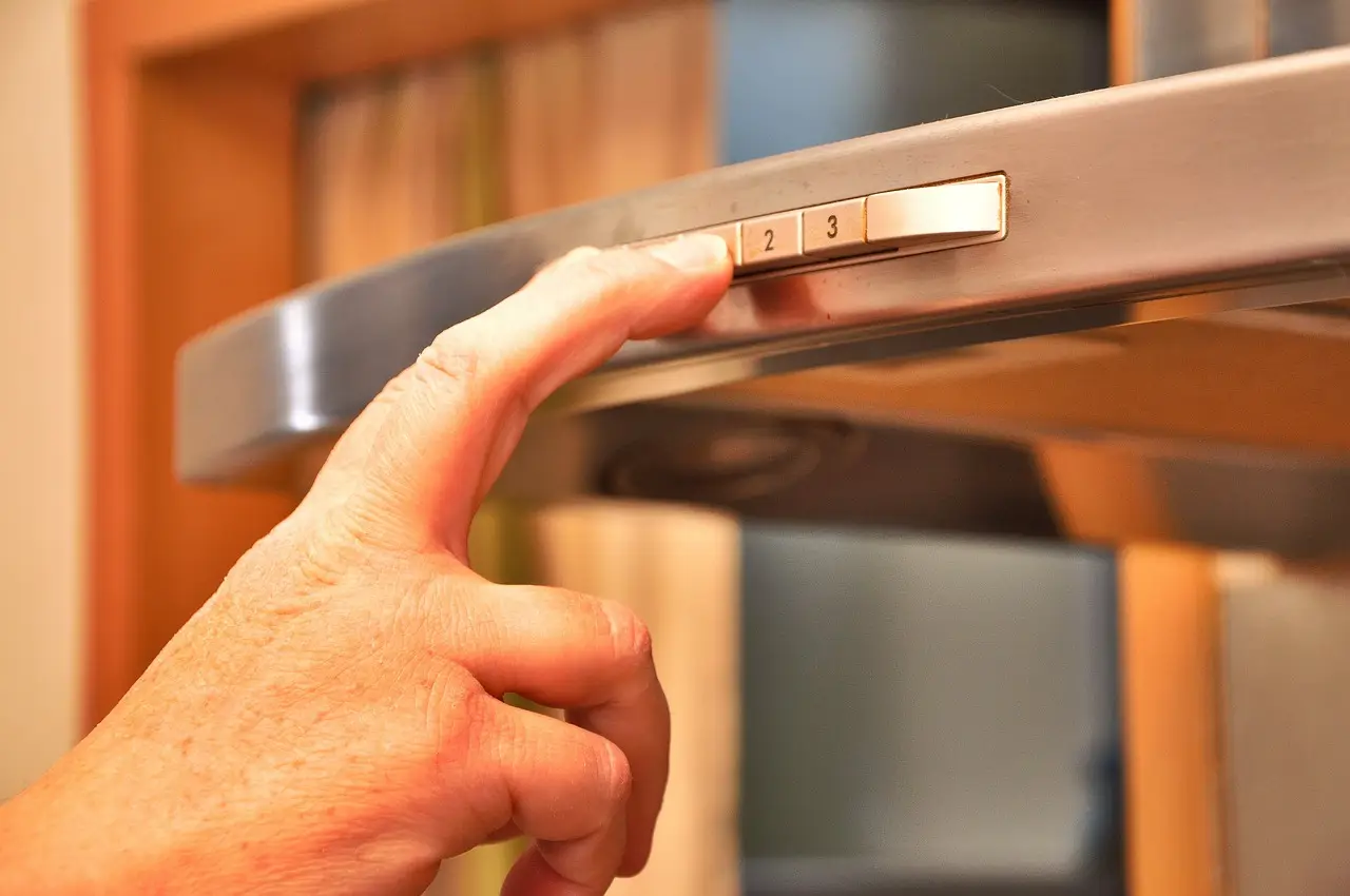 Come pulire la cappa della cucina: ecco il metodo semplice ed efficace Immagine selezionata