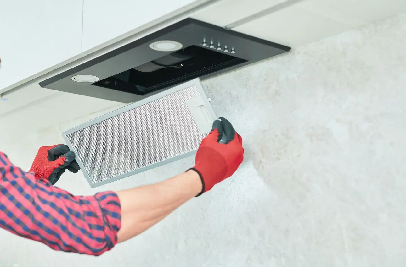 Come pulire la cappa della cucina: ecco il metodo semplice ed efficace Immagine selezionata